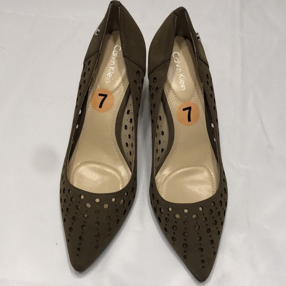 Womens Calvin Klein Nabila 3” heels size 7M - Picture 2 of 12